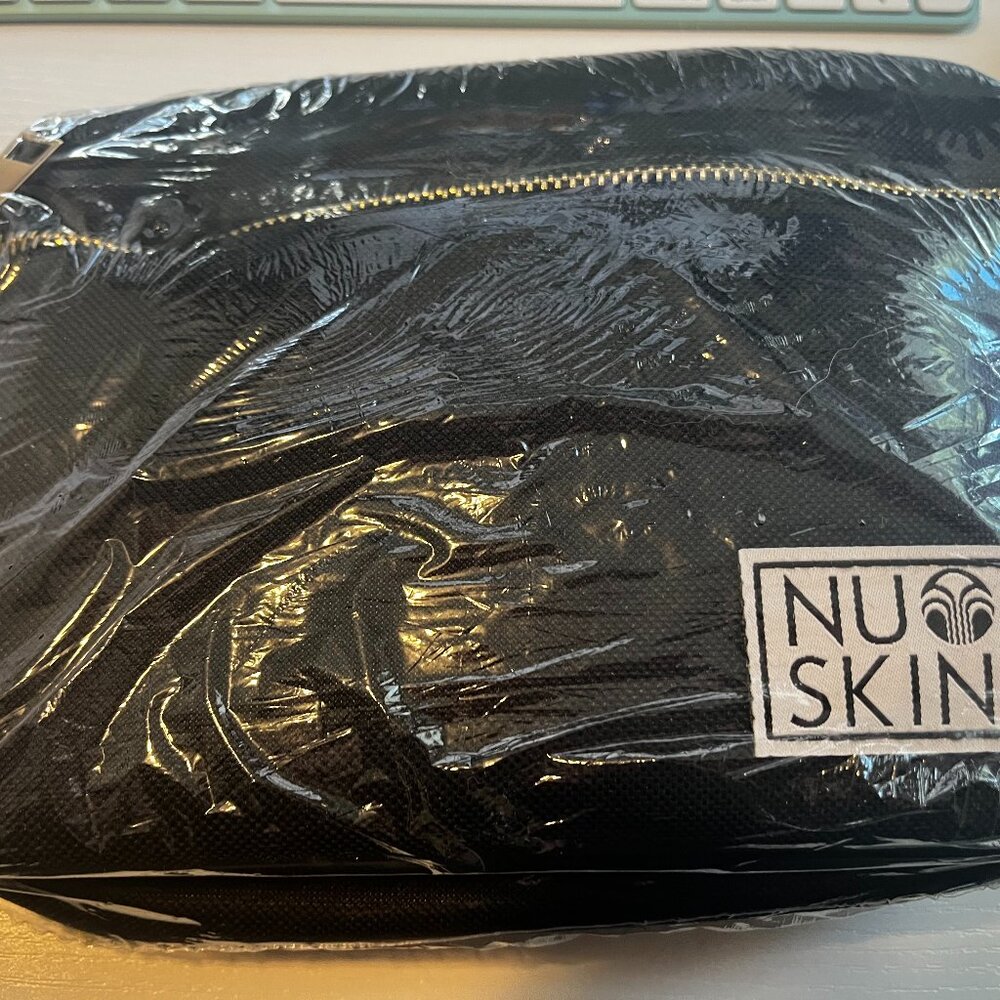 nuskin traveling kit